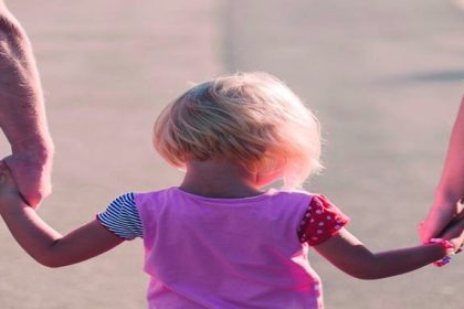 Boşanma Davalarında Velayet Kime Verilir? Hakim Neye Bakar? 2026 Güncel Rehber